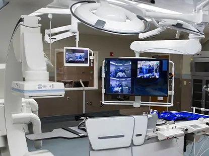 Operating room with advanced imaging equipment for surgical procedures